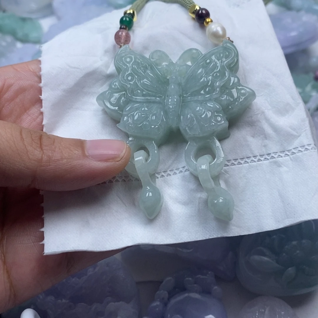 颈饰未镶嵌翡翠翡翠