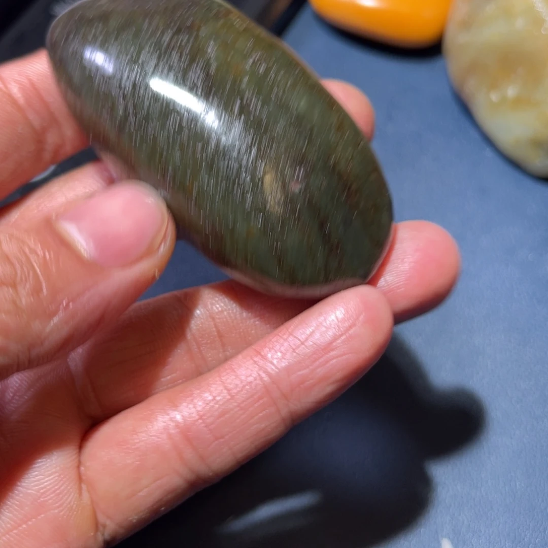 和田玉未镶嵌珠宝奇石