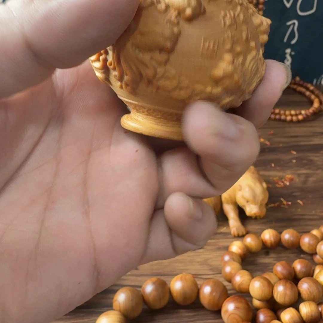 无事牌柏木（崖柏）花瓶