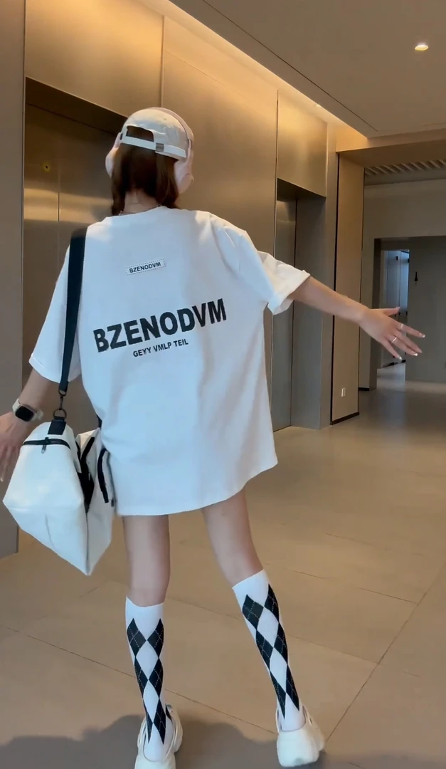 短袖设计感减龄气质上衣夏季显瘦洋气宽松2025休闲百搭时尚