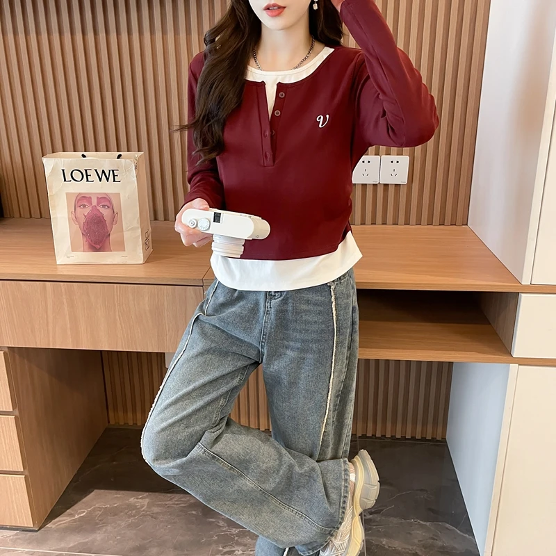 时尚独特撞色拼接假两件长袖T恤女新款早秋修身褶皱收腰百搭上衣