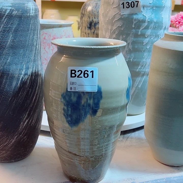 陶瓷精品口10，高28，261，微瑕