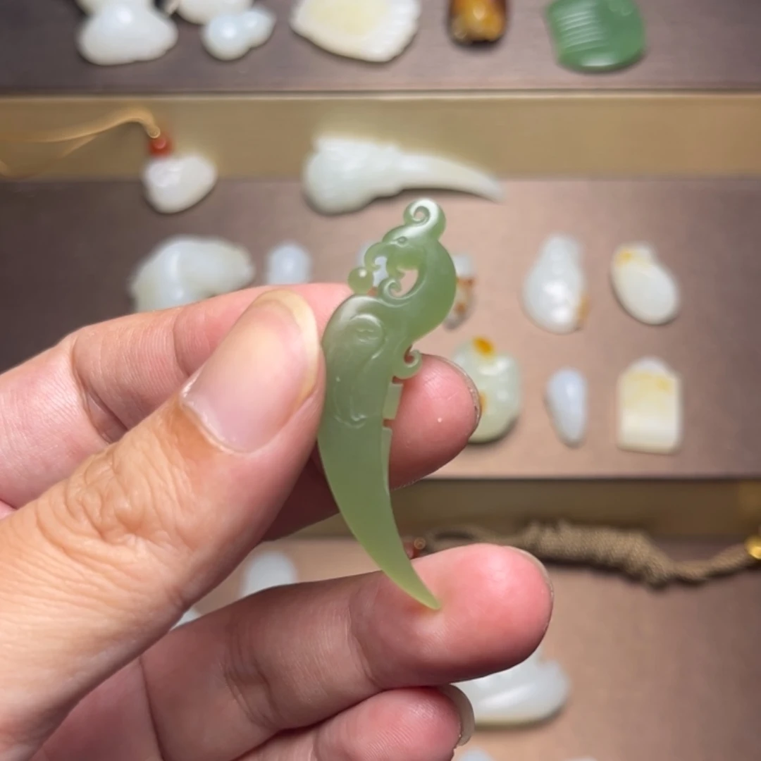 【闪购商品】未镶嵌和田玉（白玉）车挂