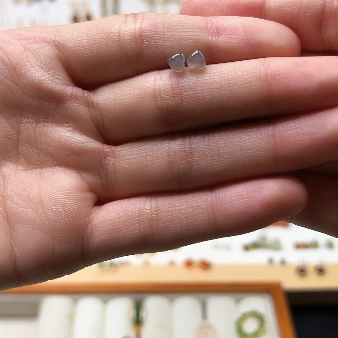 银S925镀金镶嵌和田玉耳饰