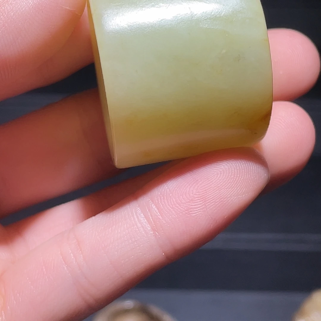 超***️和田玉（糖玉）未镶嵌颈饰