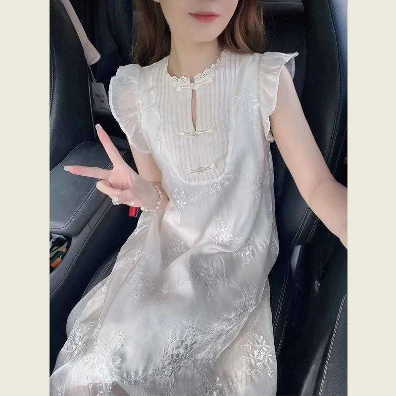高级感新中式重工提花刺绣连衣裙女夏季白色温柔风小飞袖减龄长裙