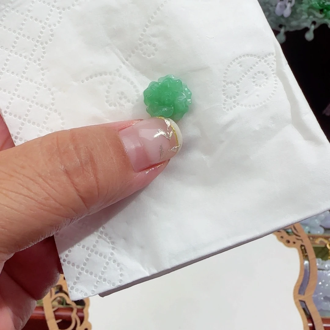 定制翡翠未镶嵌仿古