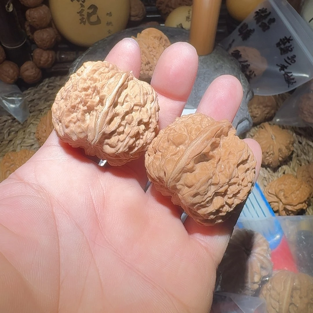 九***室核桃山地137狮子头