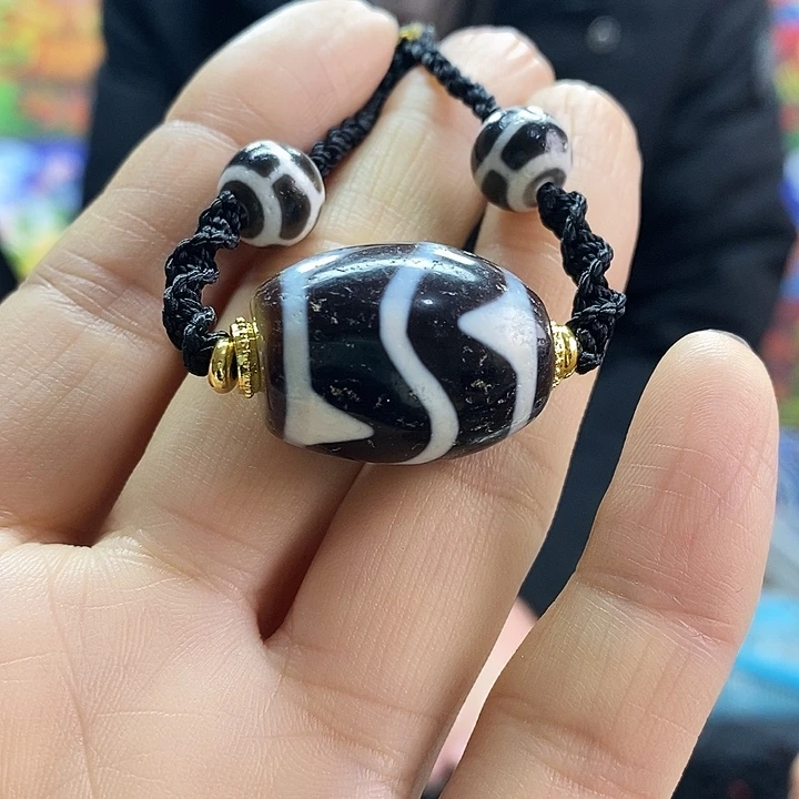 伯***阳玛瑙/玉髓未镶嵌颈饰126