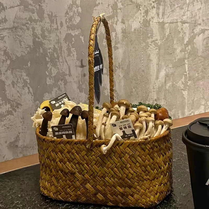 田园风手工藤编织手提篮子创意特色火锅店时蔬青菜茵茹类拼盘餐具
