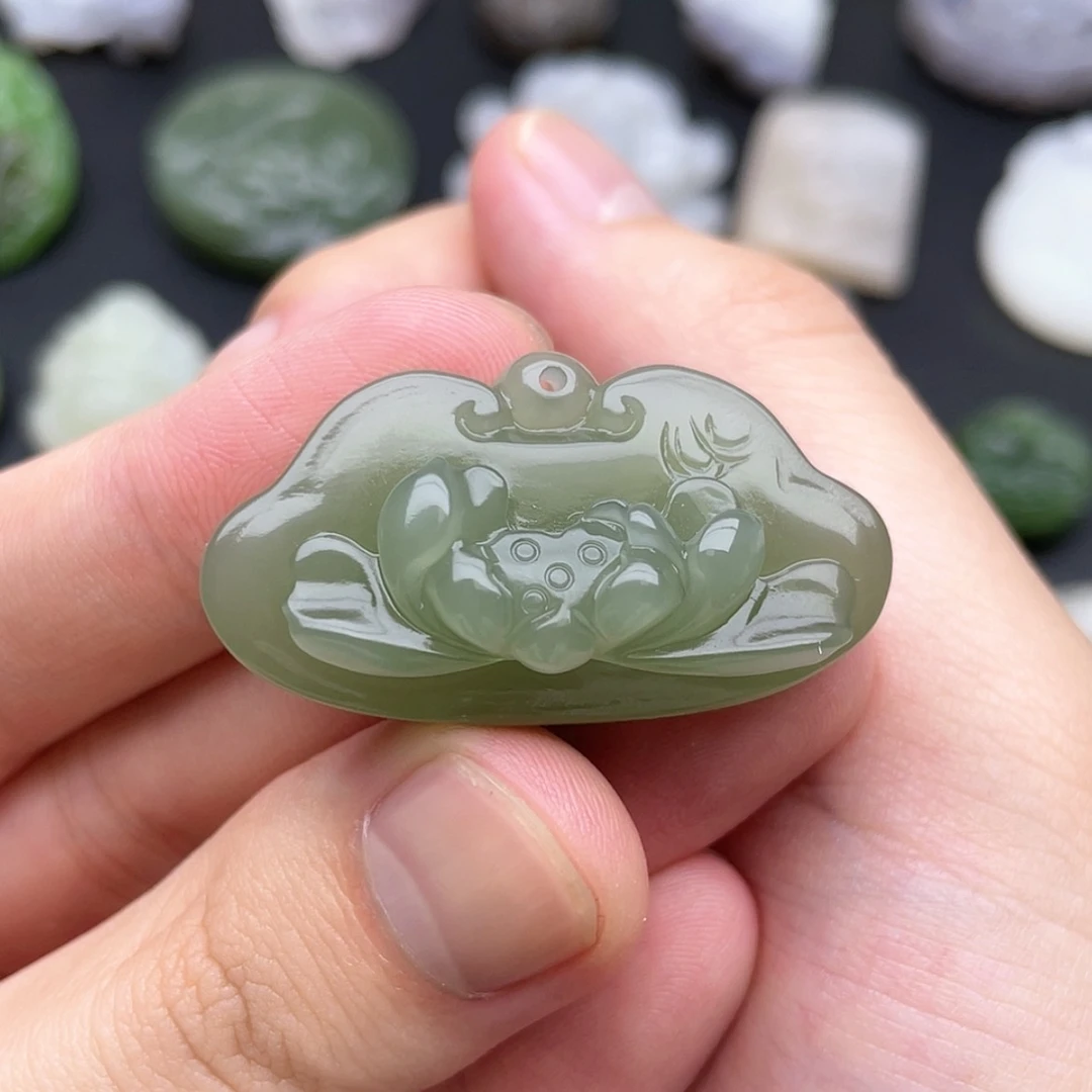 【闪购商品】颈饰未镶嵌和田玉