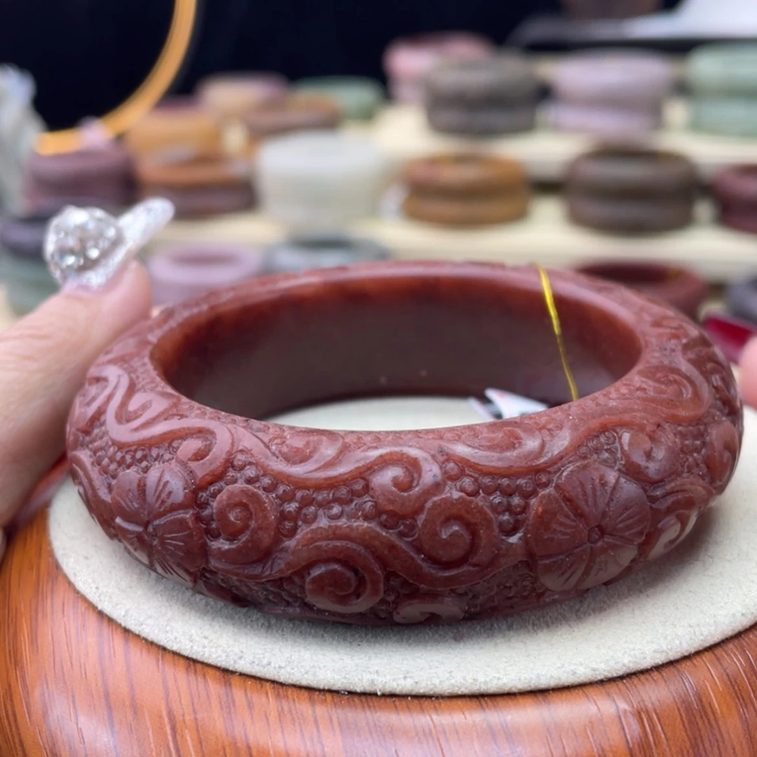 【闪购商品】石英质玉手镯未镶嵌改**字