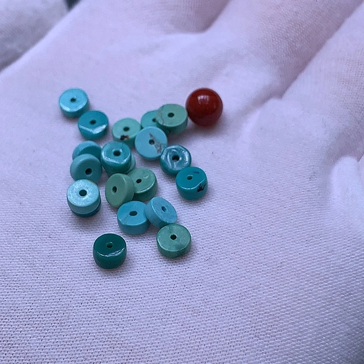 南红玛瑙未镶嵌珠宝奇石