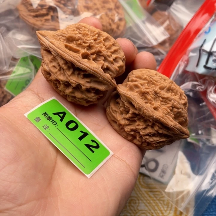 文玩核桃把件核桃