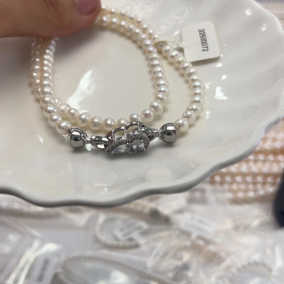 淡水珍珠未镶嵌颈饰1