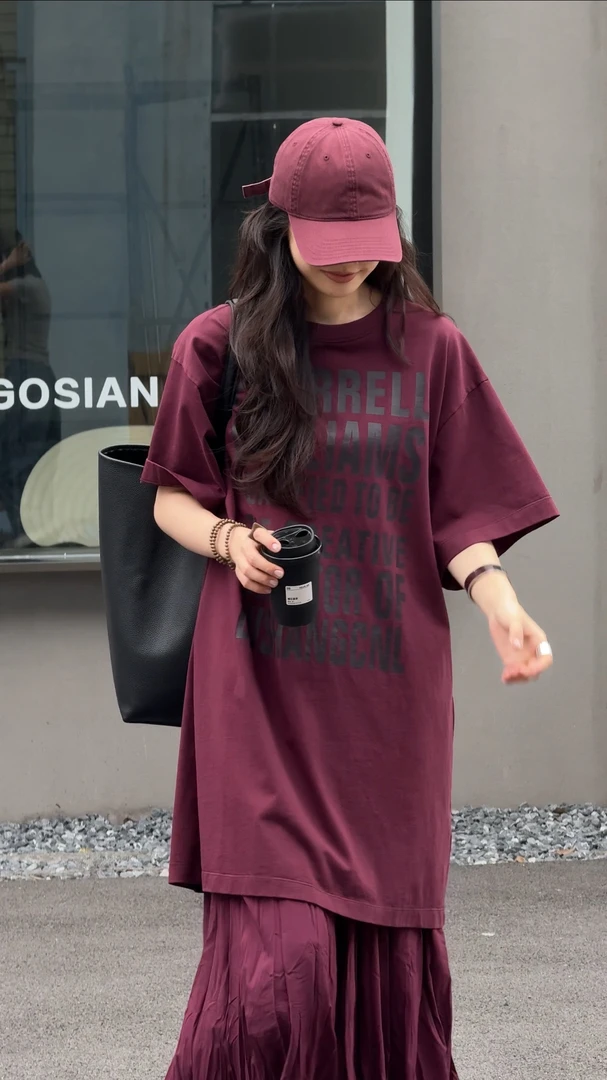 卢尚大板字母T恤250228