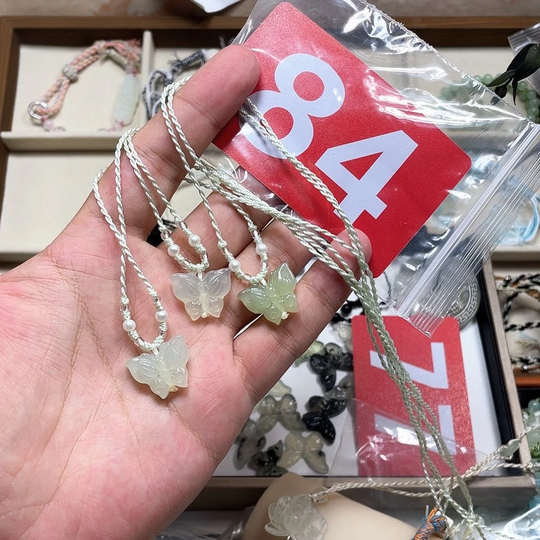 合金蛇纹石玉颈饰