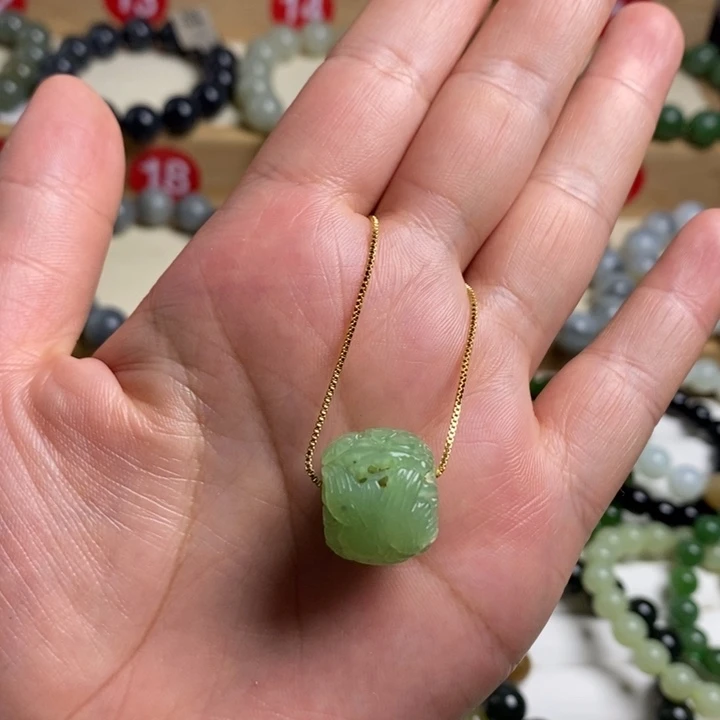 未镶嵌手串和田玉