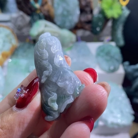 【闪购商品】颈饰未镶嵌翡翠菜