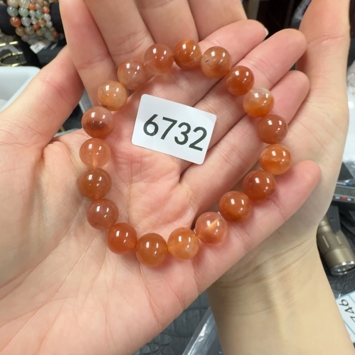 Q***e大型摆件（非配饰）未镶嵌水晶