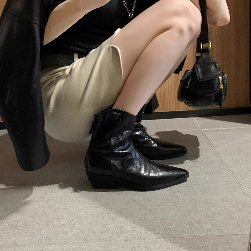 尖头V口西部靴女切尔西靴法式复古褶皱瘦瘦靴粗跟高跟短筒短靴子