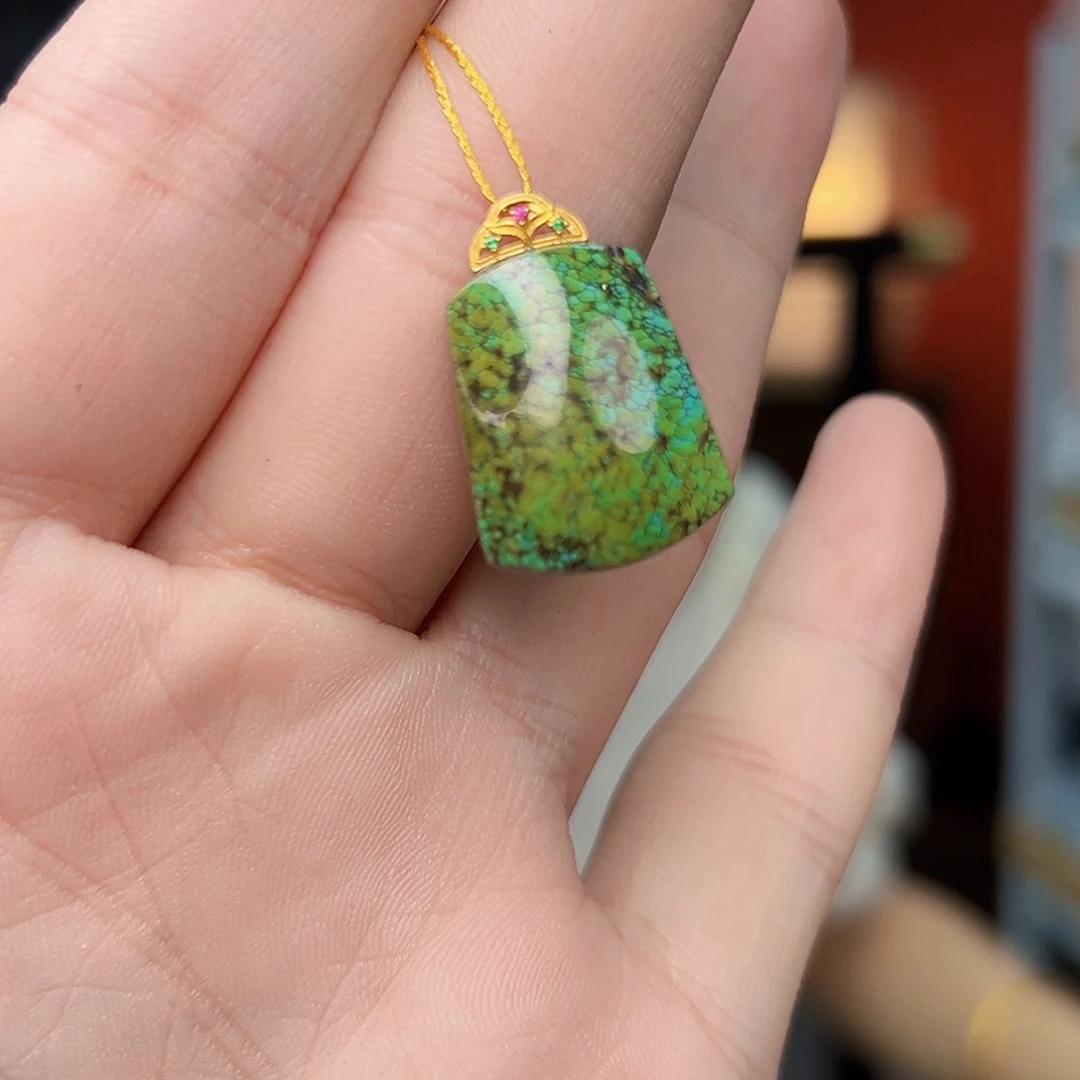 未镶嵌绿松石珠宝奇石