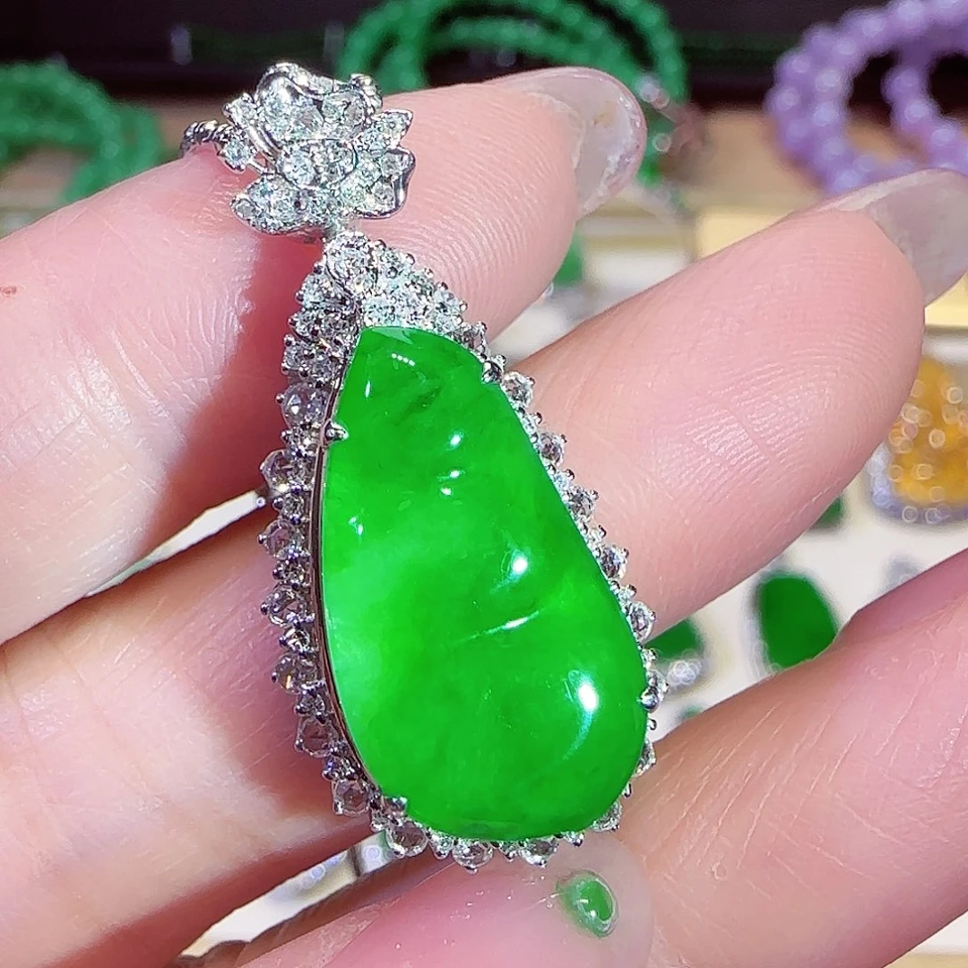 翡翠18K金镶嵌吊坠(不含链)