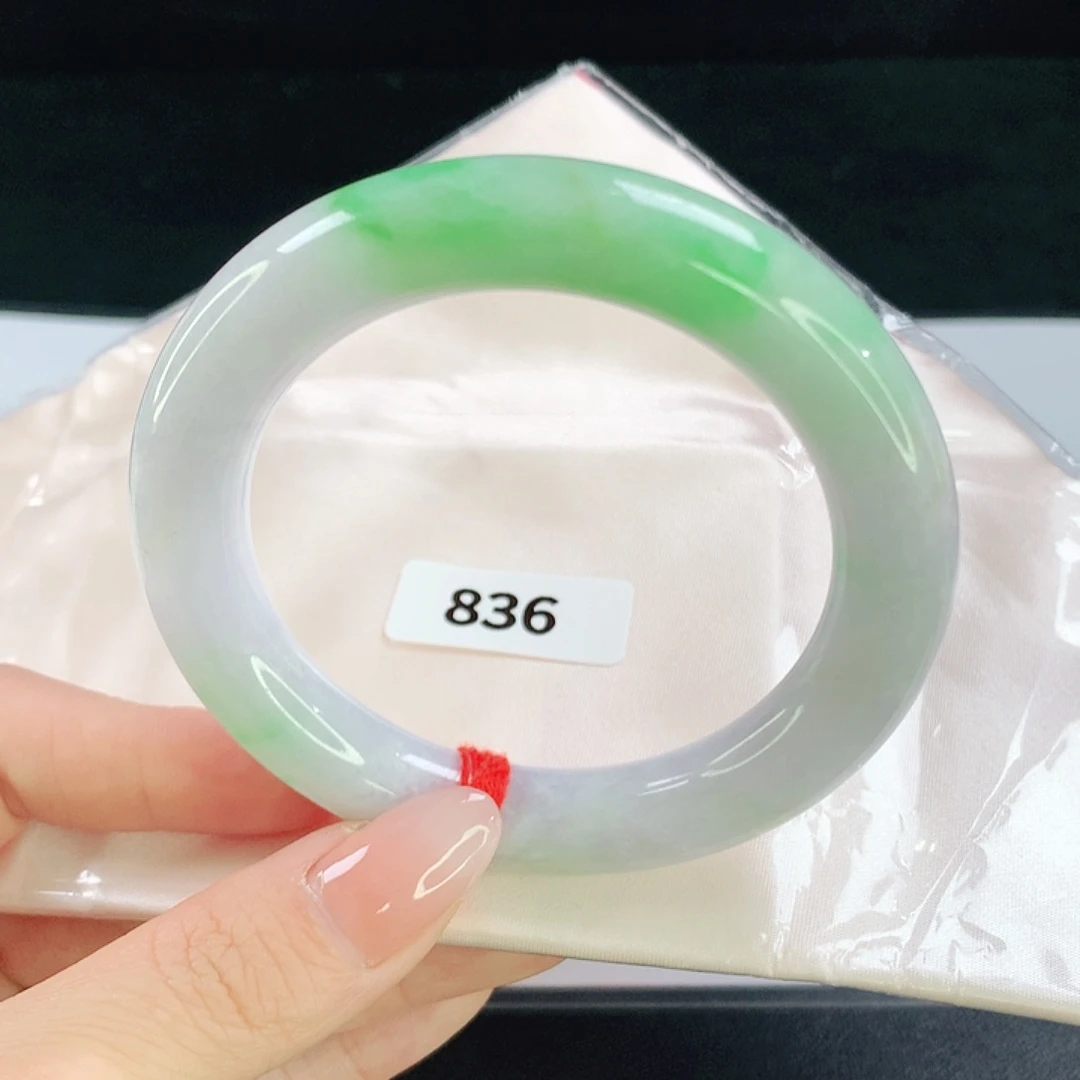 翡翠手镯未镶嵌836翡翠