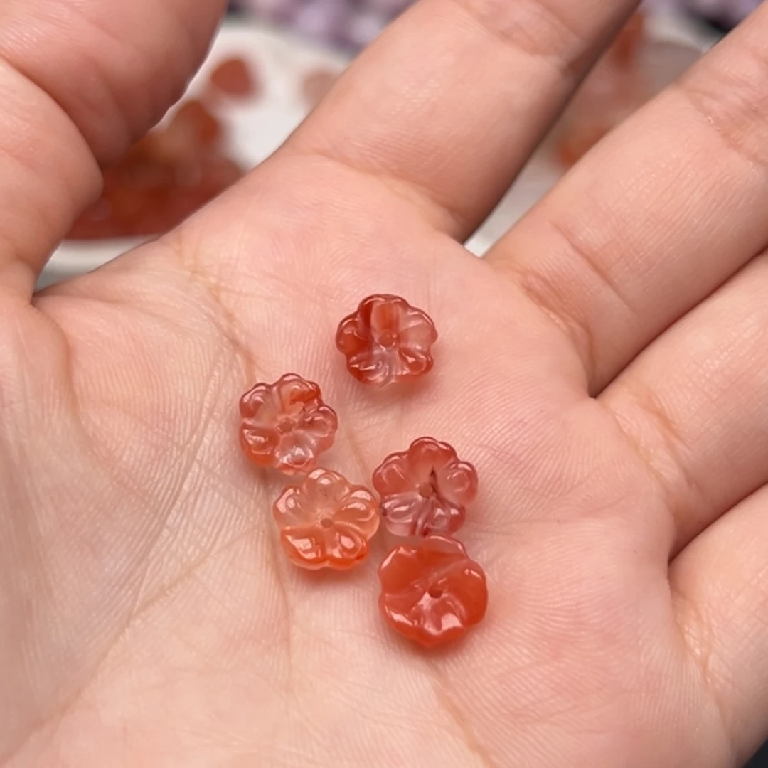 颈饰未镶嵌南红玛瑙