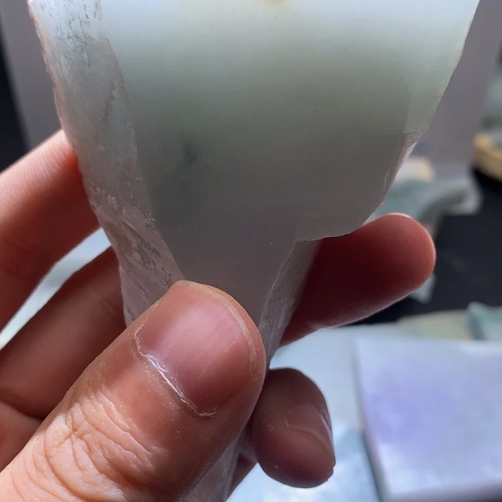 颈饰未镶嵌翡翠料子
