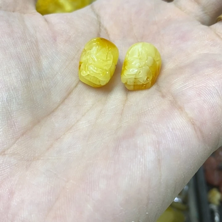 裸石蜜蜡未镶嵌多样性发货其一