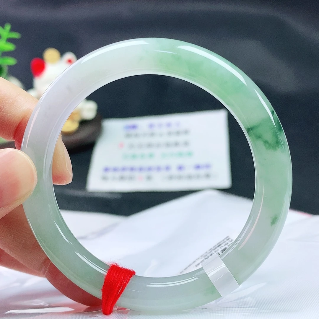 翡翠手镯未镶嵌54圆