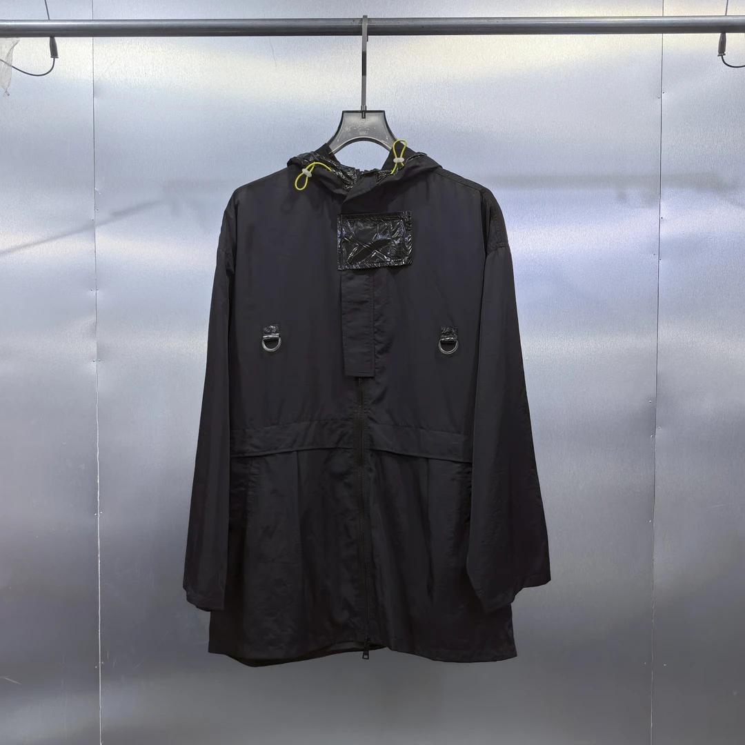 V09-111386-BBA春秋款背面面立体刺绣印花宽松休闲百搭连帽外套