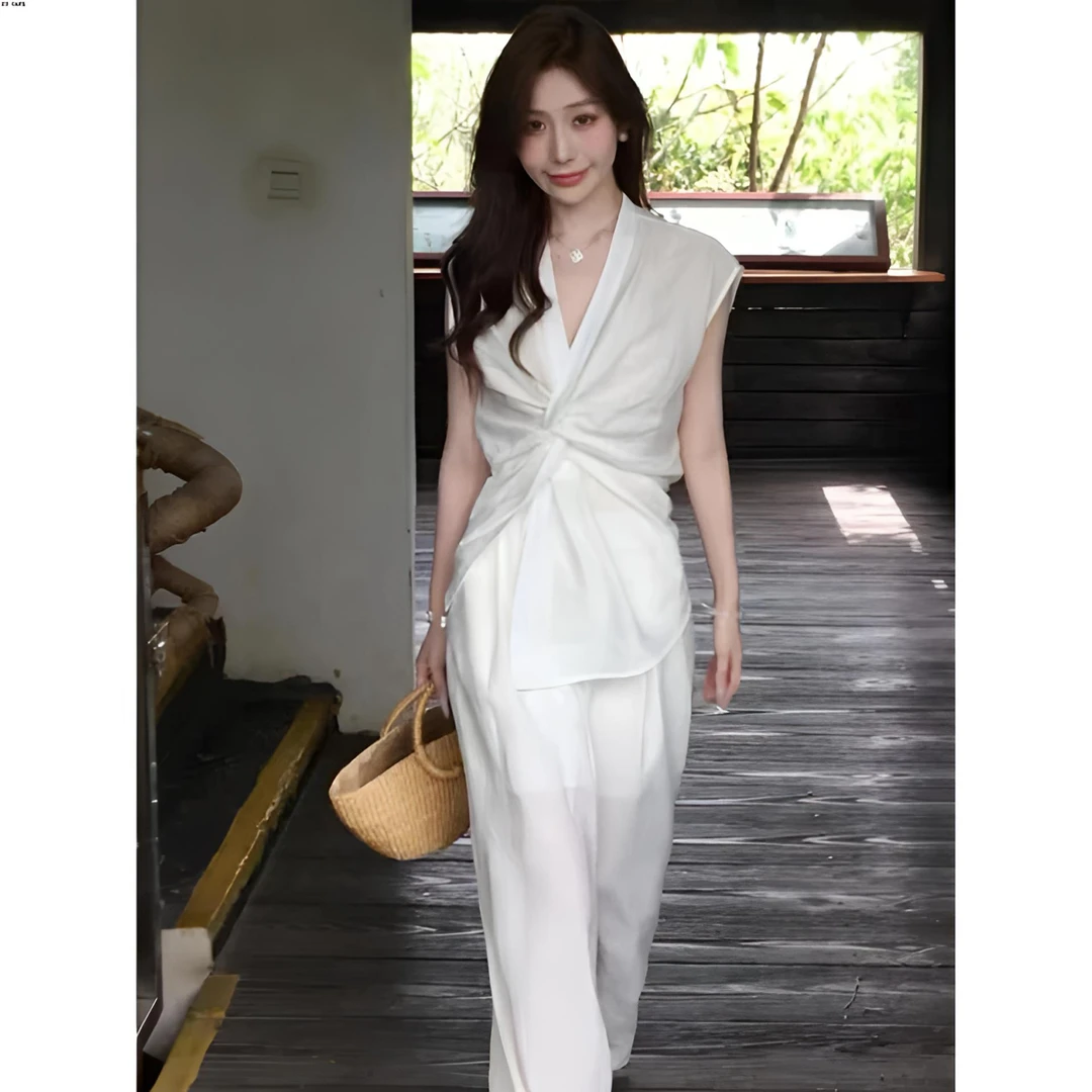 2025夏季新款小众简约气质无袖交叉扭结V领衬衫阔腿裤时尚套装女