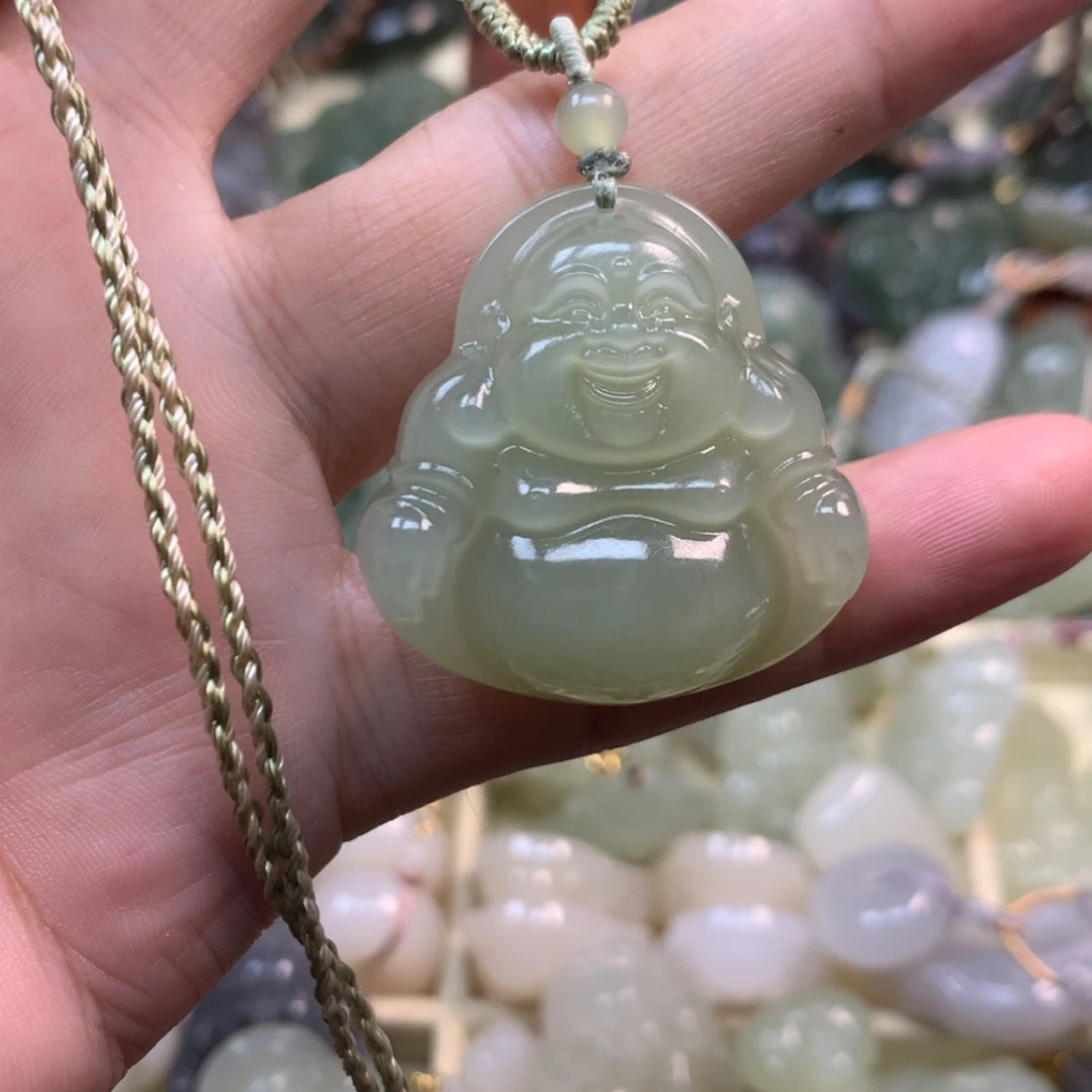 【闪购商品】颈饰未镶嵌和田玉