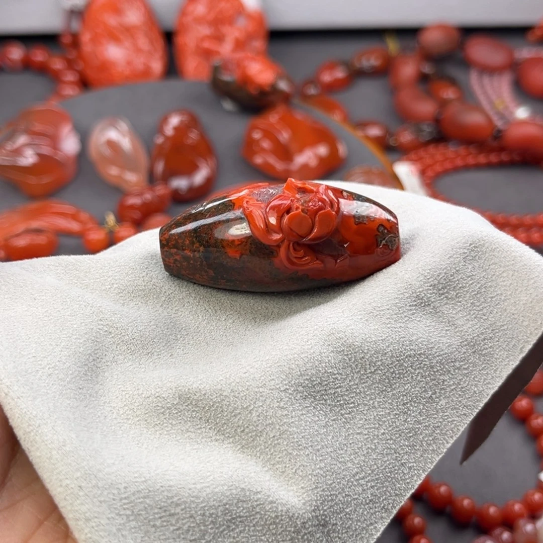 南红玛瑙未镶嵌手链