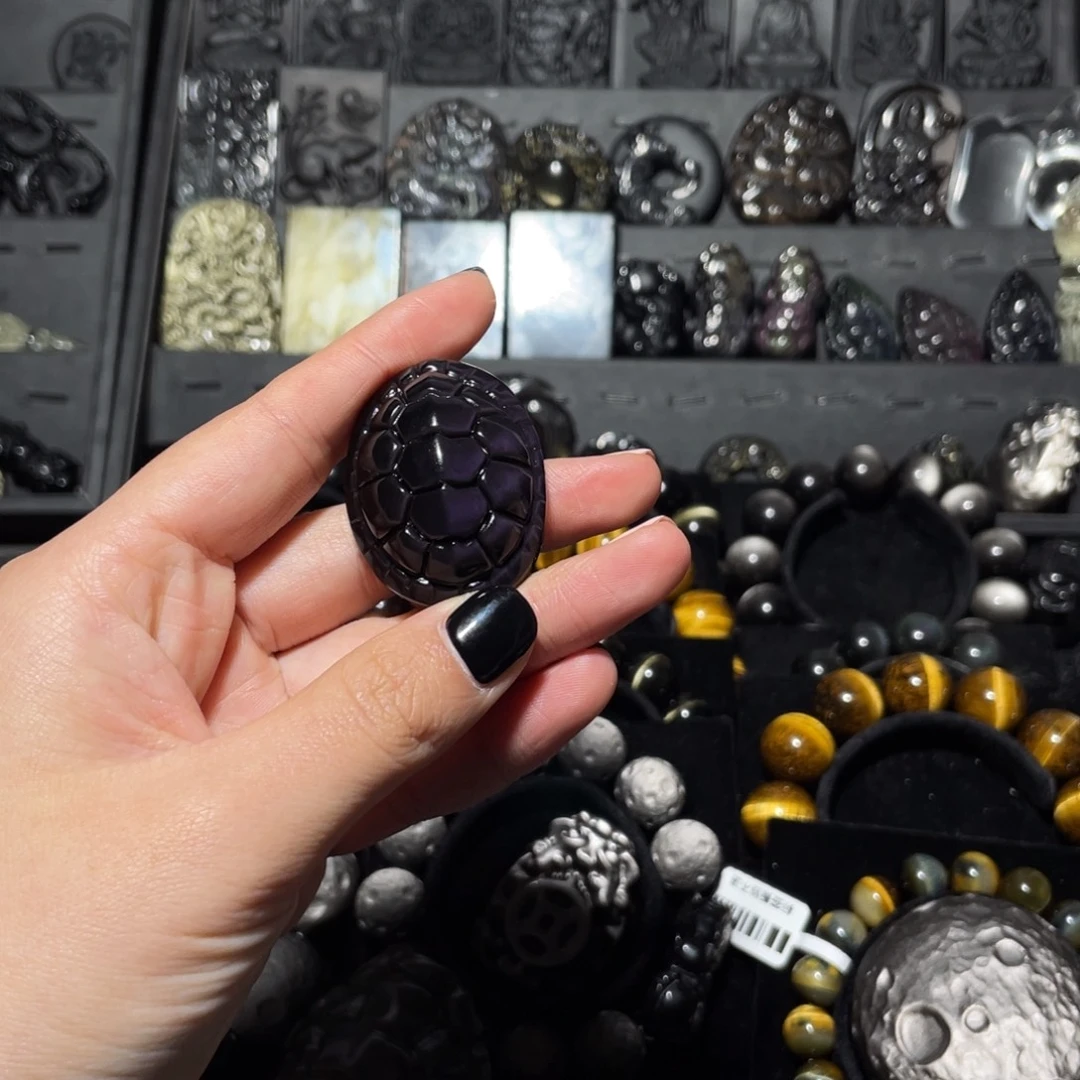 媛***啊黑曜岩未镶嵌珠宝奇石