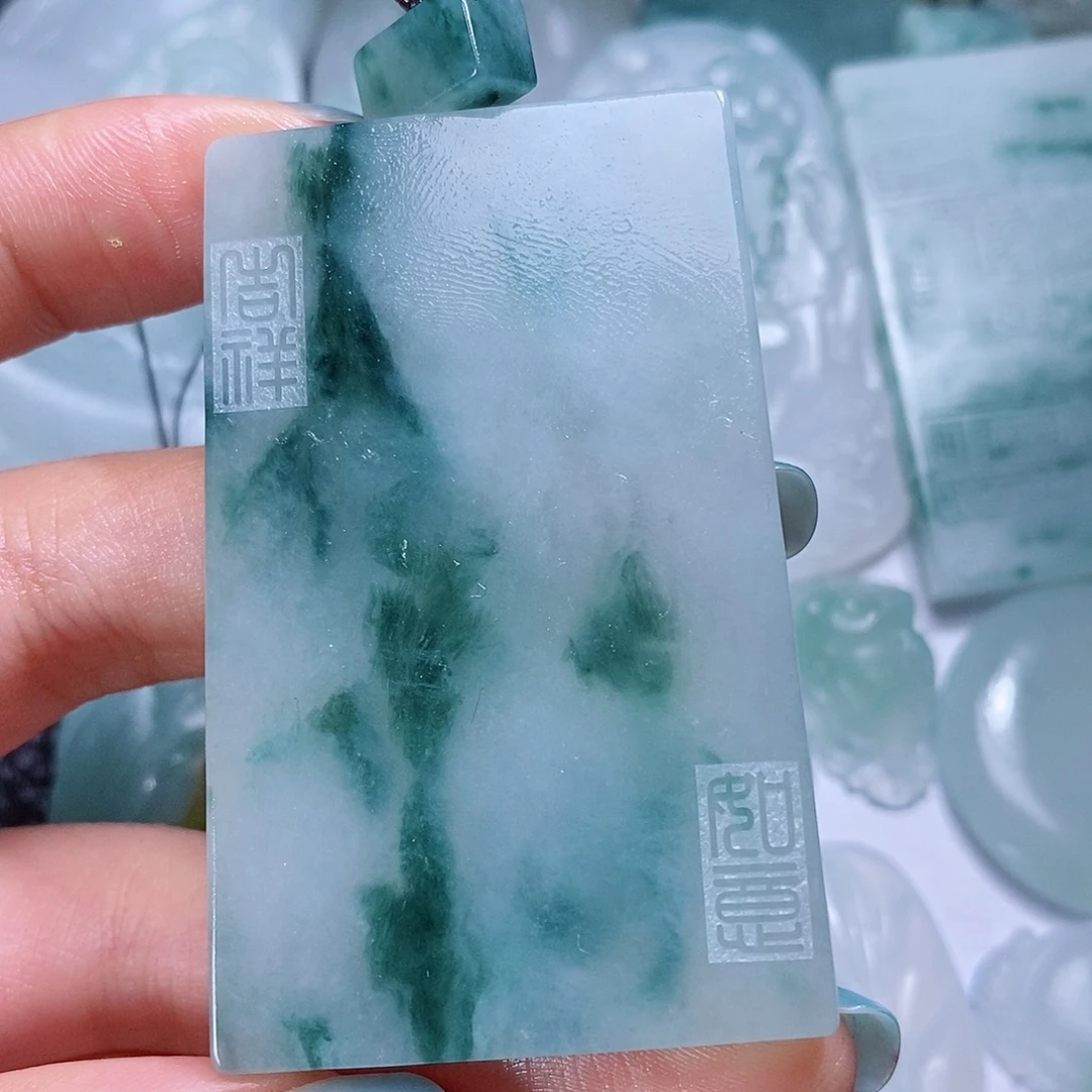 定制翡翠未镶嵌毛货付款后确认抛光