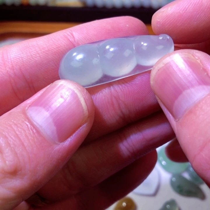 定制翡翠未镶嵌天然a货翡翠