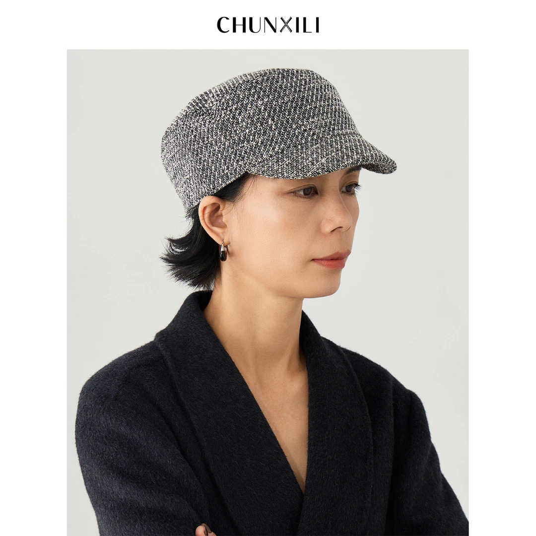 CHUNXILI/春熙里 时尚气质秋冬显脸小马术帽D00SP53071