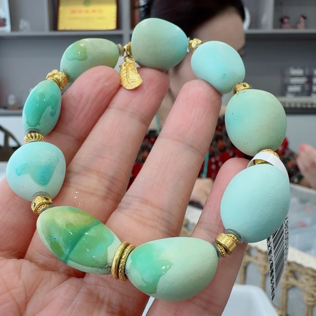 未镶嵌绿松石珠宝奇石