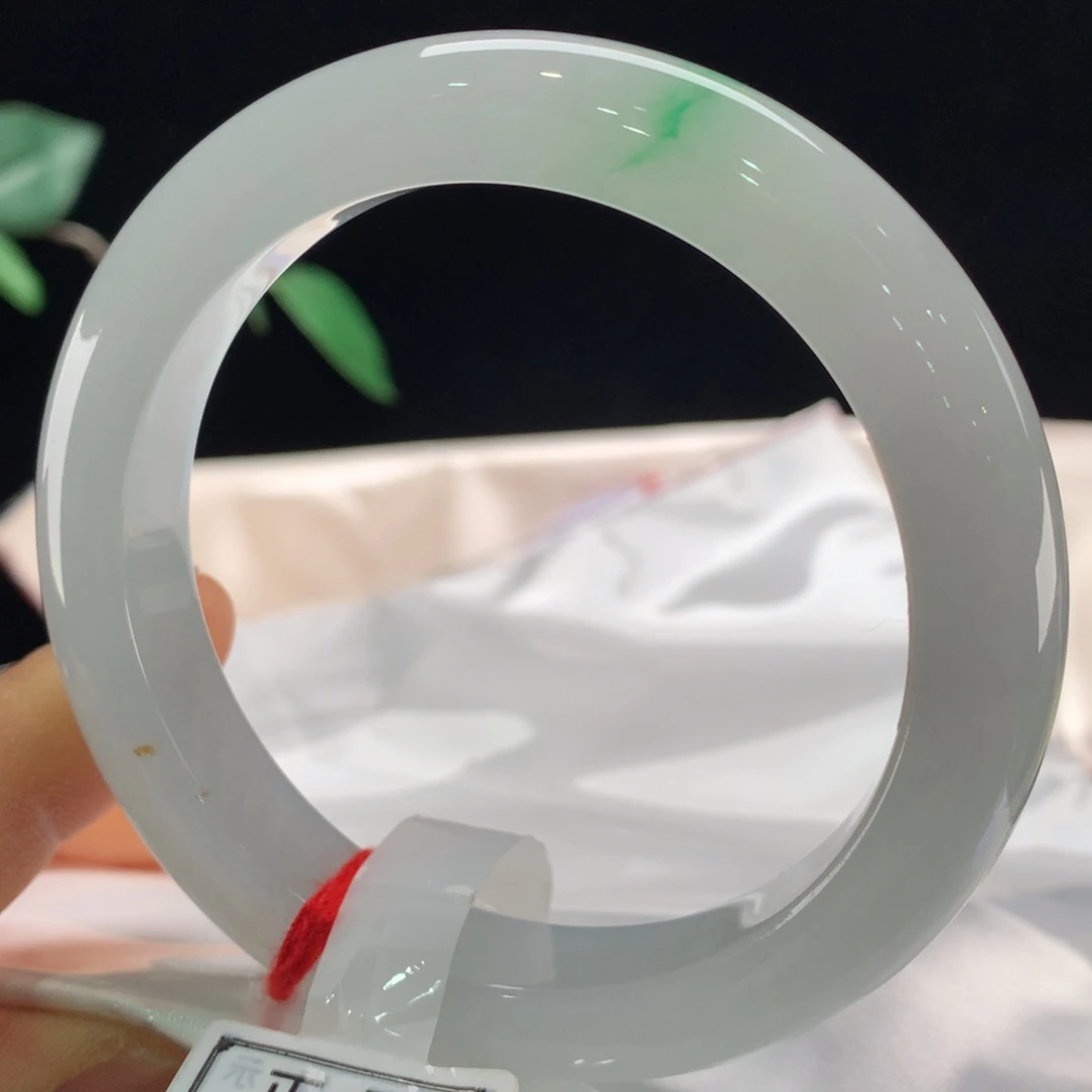 翡翠未镶嵌手镯0231