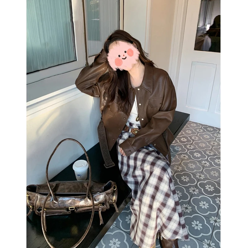 【女主挚爱】设计感翻领仿皮衣外套上衣高腰格纹半身裙时尚套装