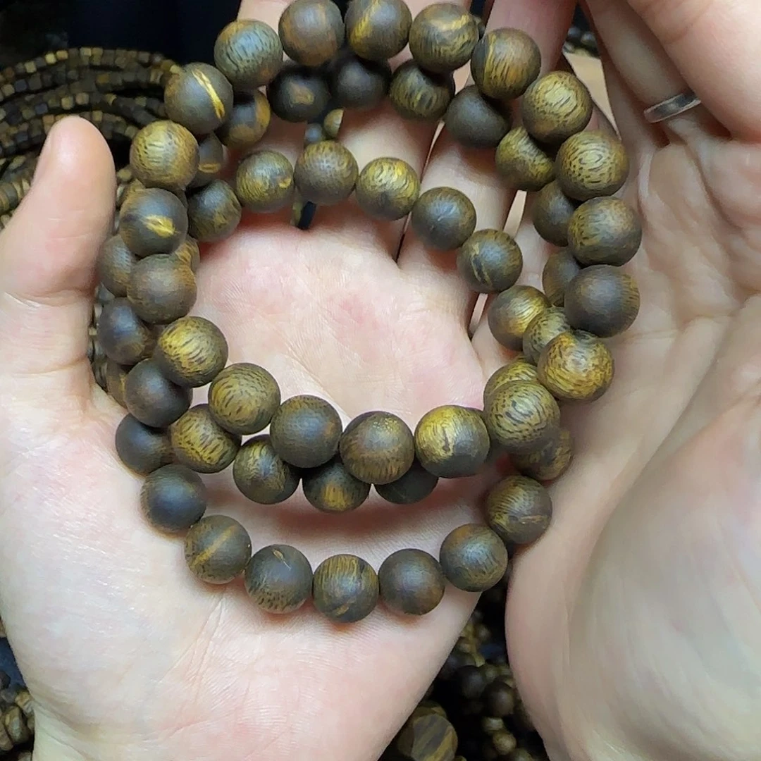 沉香碎屑沉香+沉水浮1.0圆珠单圈10克加多样性发一