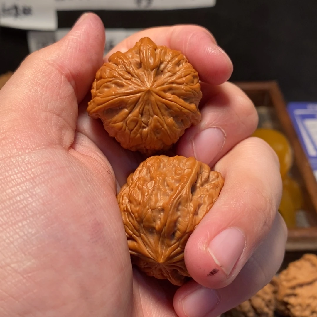 三****吊坠文玩核桃凹底