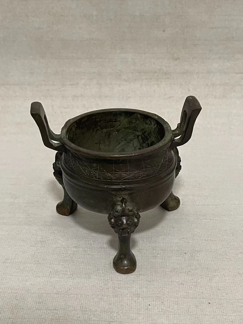 请勿私拍铜器仿楚三足鼎香炉
