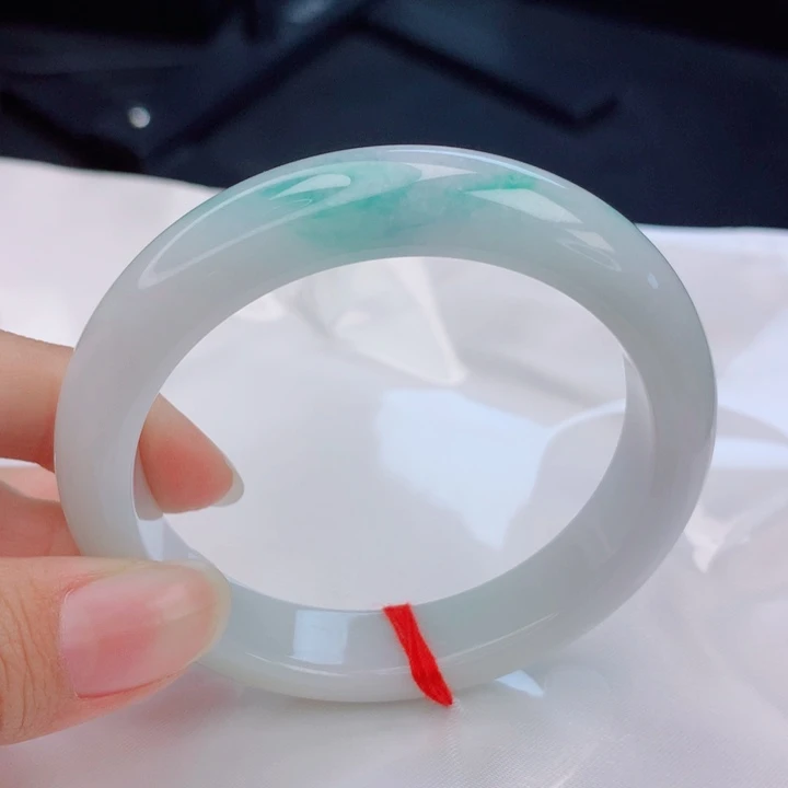 心***雅翡翠未镶嵌手镯55圈