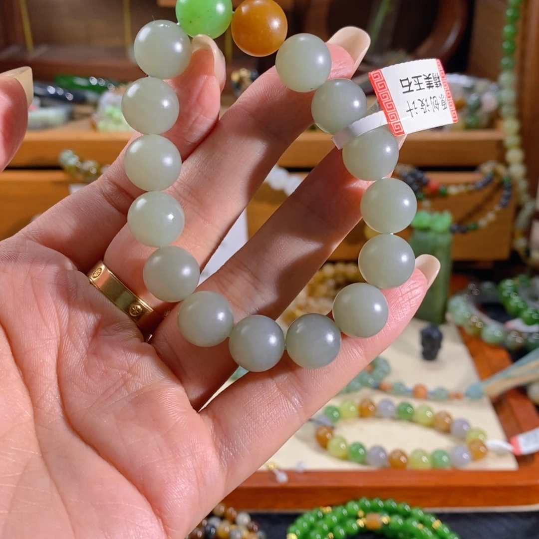 和田玉未镶嵌手链