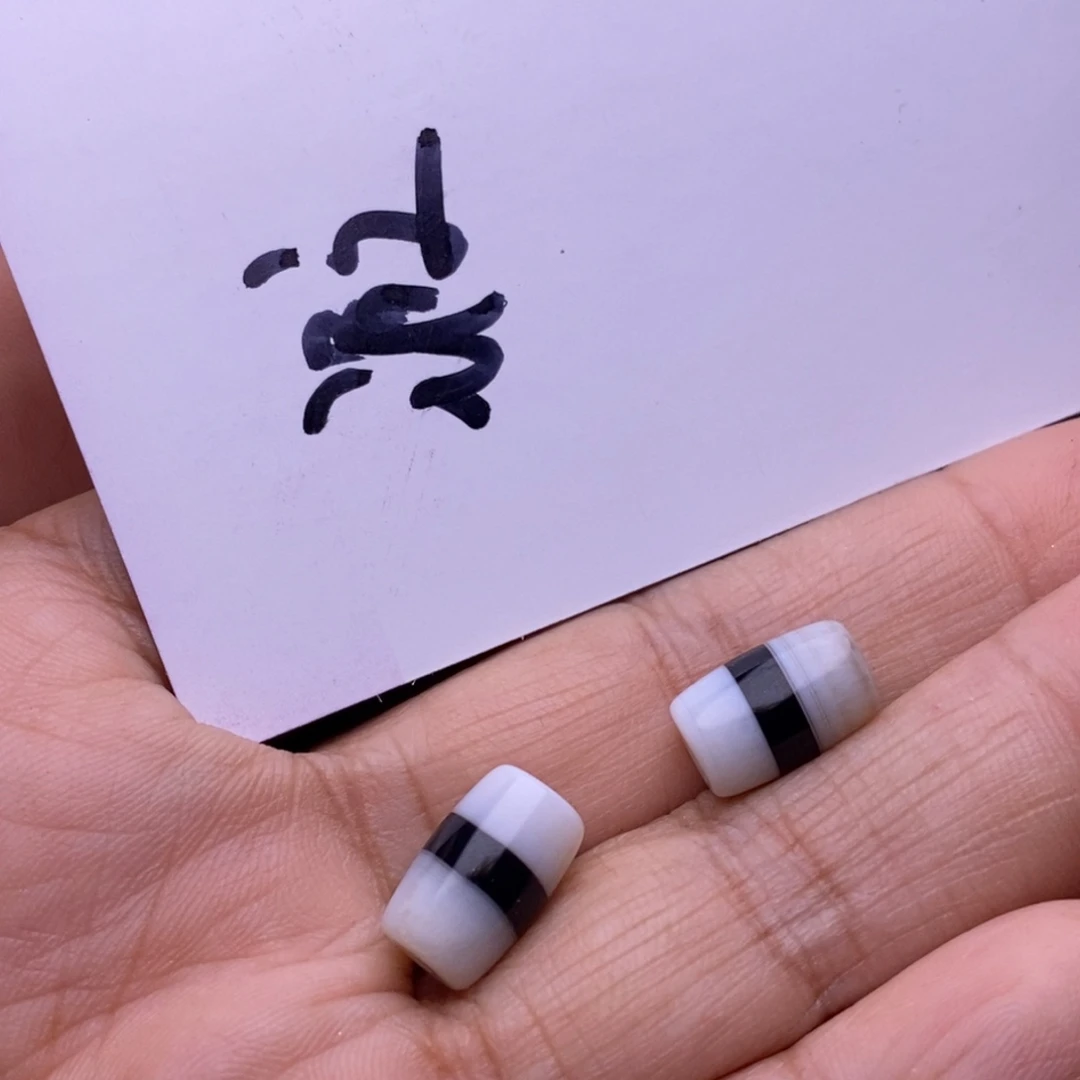 创***）玛瑙/玉髓未镶嵌珠宝半成品