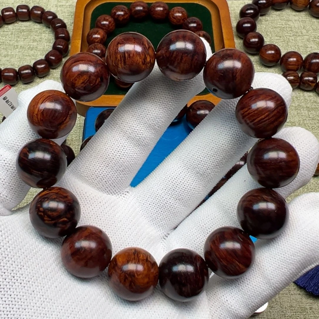 木海南红降1.6级品瑕疵